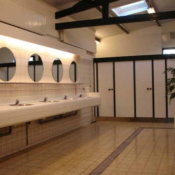 T-gebouw heren.jpg