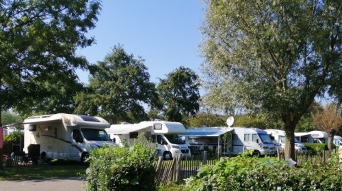 Camperplaatsen rij 7.jpg